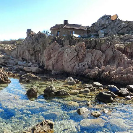Locazione Turistica La Cala 펜션